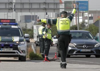 La DGT activa este lunes una campaña de control de alcohol y drogas en vísperas de Navidad
