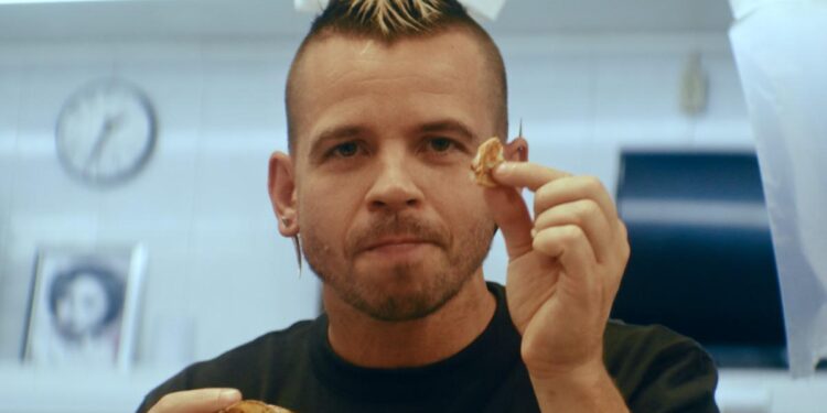 Cocina, ansiedad y los reproches de Cristina Pedroche en Netflix con ‘UniverXO Dabiz’: ‘Estaba enfadado con la vida’