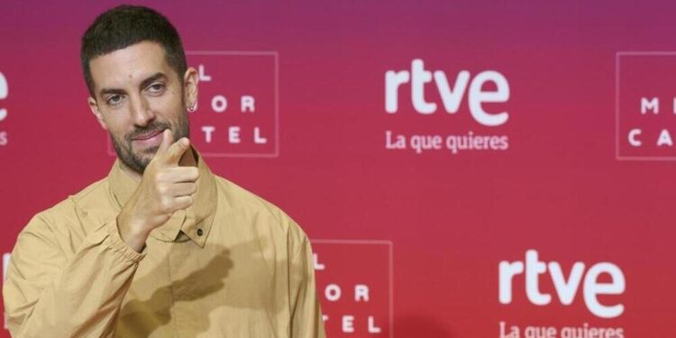 ¿Nuevo invitado de ‘La Revuelta’? David Broncano aparece en redes sociales junto a un famoso cantante