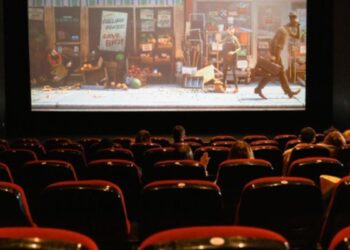 El plan de Urtasun para llenar con colegios las salas de cine será gratuito para el alumno