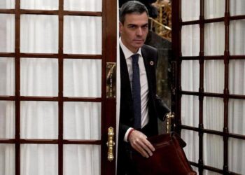 Encuesta CIS: Sánchez y Feijóo retroceden y el PSOE reduce a 3,8 puntos su ventaja sobre el PP