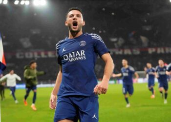 El PSG remonta un 0-2 y hunde al City en la miseria