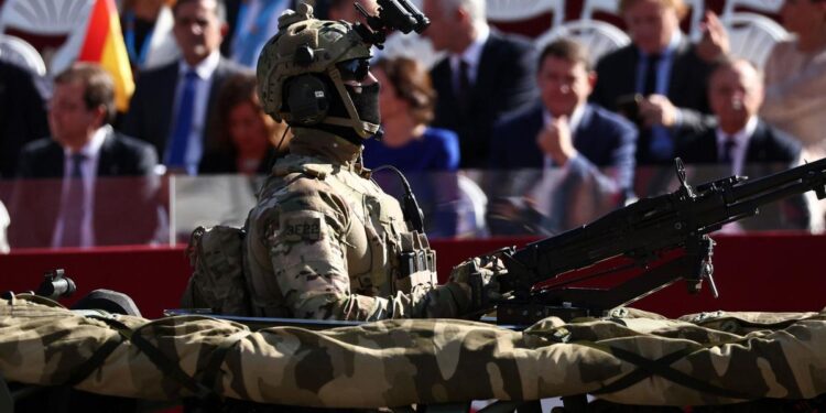 El Gobierno acelera el gasto en Defensa ante la presión de la OTAN y garantiza la senda del 2% del PIB aun sin Presupuestos