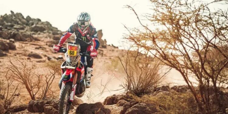 Schareina apunta al Touareg en motos