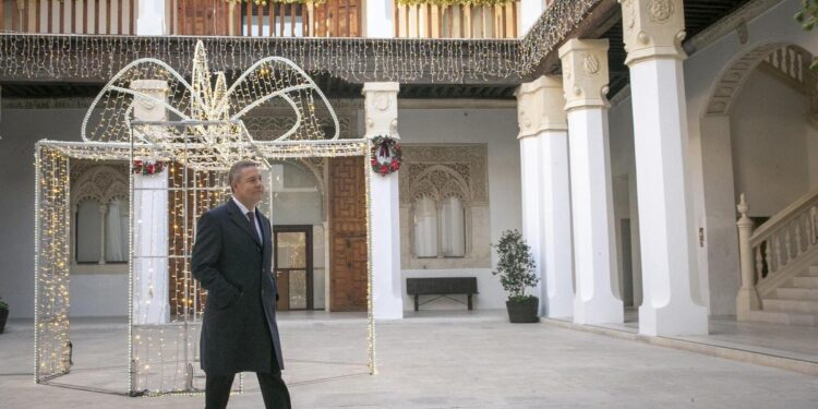 Page apela a la unidad para aparcar ‘la crispación delirante’ y encarar 2025 abandonando ‘el frentismo y el populismo’