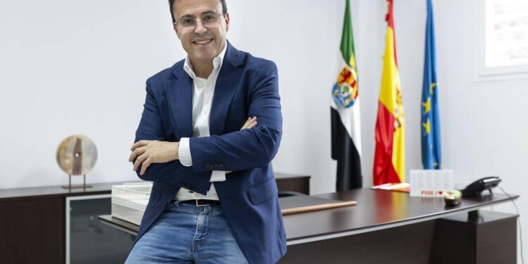 Miguel Ángel Gallardo: ‘Guardiola no tiene perfil propio, es una mala copia de Ayuso y Juanma Moreno’