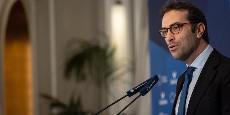 Cuerpo mantiene sus reticencias a la OPA de BBVA por problemas de competencia y presencia territorial