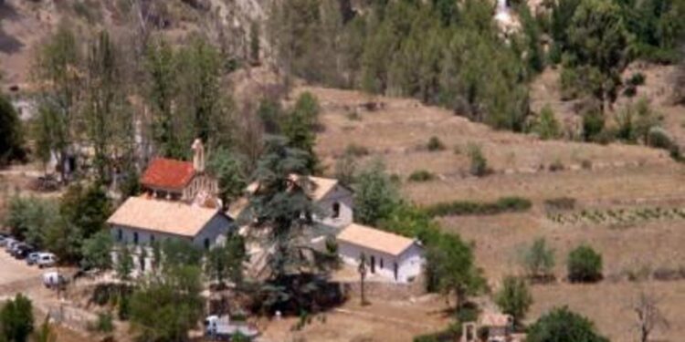 La ‘impresionante’ aldea en una zona de turismo de naturaleza de Cuenca que se vende por 675.000 euros