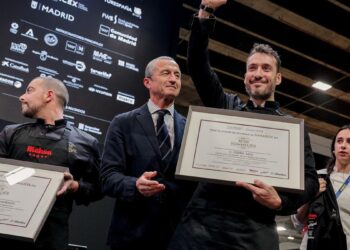 Que te tiren la caña como el sumiller de cerveza Cédric Sacs, ganador del concurso ‘Best beer sumiller 2025’: ‘Ácida y dulce’