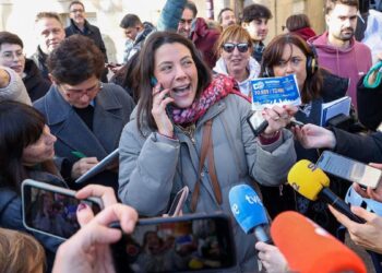 El Gordo se olvida de la DANA y viaja de Logroño a Madrid para hacer millonario a un humilde equipo de baloncesto
