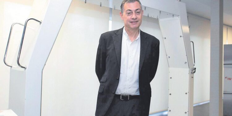 A la valenciana Istobal se le queda pequeña Europa para lavar coches