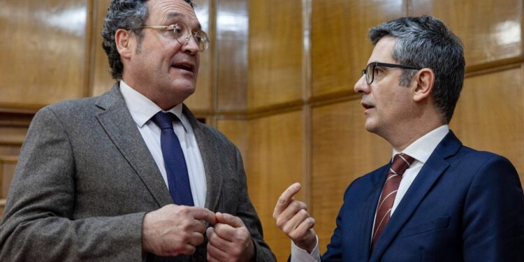 Bolaños justifica la reforma de la acusación popular por derivar “en una feria de ultras”