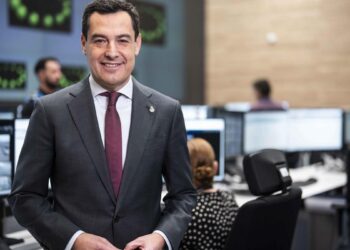 Los deseos de Moreno para 2025: más infraestructuras clave para la economía y que una política migratoria de Estado