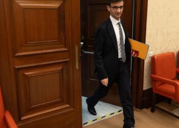 RTVE deja en el aire el pago a los opositores afectados por la filtración y pide un informe a la Abogacía del Estado