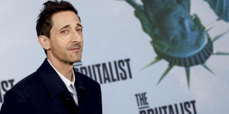 Adrien Brody, un arquitecto exiliado que apunta a Oscar en ‘The Brutalist’: ‘Todos deberíamos poder vivir seguros y no sentirnos perseguidos’
