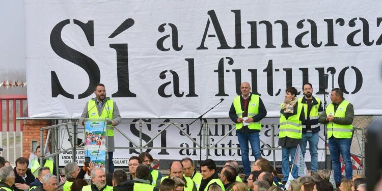 El Gobierno pide al PP no “mentir” sobre Almaraz y dice que el cierre es decisión de Iberdrola y Endesa