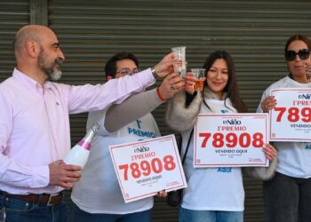 El 78908, el primer premio de la Lotería Niño, cae íntegro en León