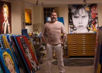 El artista que tutea a la baronesa Thyssen e Isabel Pantoja