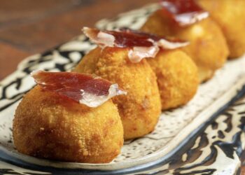 Los cinco mejores restaurantes de Pozuelo de Alarcón para disfrutar del Día Internacional de la Croqueta