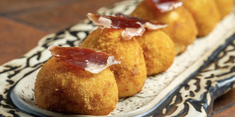 Los cinco mejores restaurantes de Pozuelo de Alarcón para disfrutar del Día Internacional de la Croqueta