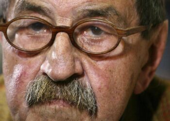 Los libros escogidos por ABRIL: un inédito de Günter Grass, el debut de Jonathan Arribas y el regreso de Ernesto Pérez Zúñiga