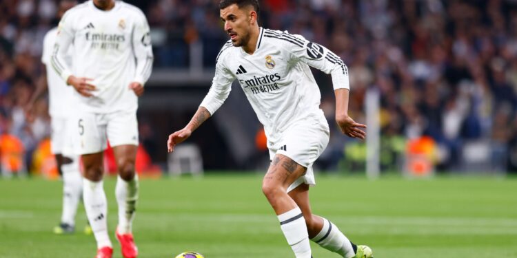 Ceballos aparca su irrelevancia futbolística y ajusta cuentas con Atlético y Barça