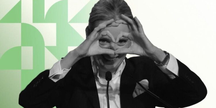 Alice Weidel: acusa a Hitler de comunista