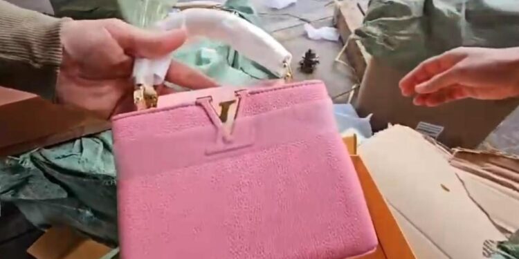 Las falsificaciones para el ‘top manta’, cada vez más elaboradas