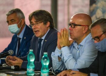 Un informe de los Mossos concluye que el móvil de la mano derecha de Puigdemont fue infectado con Pegasus