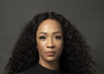 Rachel Eliza Griffiths, autora de ‘Promesa’: ‘Puedes cancelar un cheque pero, ¿cancelar a un ser humano?’