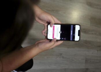 ¿Sin conexión en el móvil? Podrías estar siendo víctima de una estafa bancaria según informa la Guardia Civil