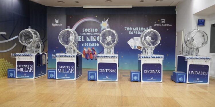 El tercer premio de El Niño cae en varios municipios afectados por la DANA como Paiporta y el centro comercial Bonaire