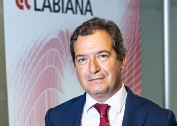 La farmacéutica catalana Labiana reina en el BME Growth