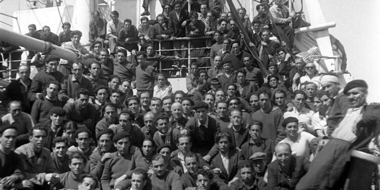 Cómo acabaron en el gulag de Stalin medio centenar de marinos de la República