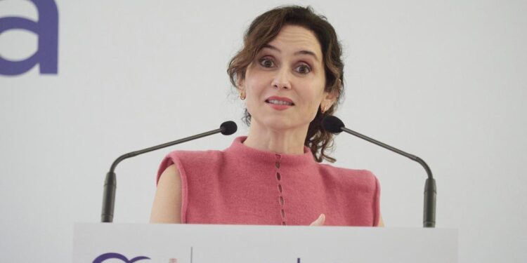 Ayuso ve en el borrado de los mensajes del fiscal general ‘todos los estamentos al unísono contra un particular’