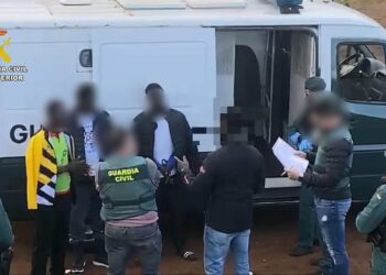 Asesinatos en cayucos a Canarias: la ley del machete y el ‘guiri-guiri’