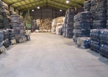 Lana natural vitrificada: un químico aragonés propone reutilizarla como aislante térmico para viviendas