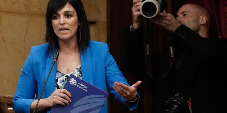 Junts se descuelga de la moción de censura en Ripoll y Orriols continuará como alcaldesa