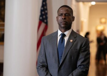 Sterling K. Brown: ‘Cuando leí el giro de ‘Paradise’, me estalló la cabeza’