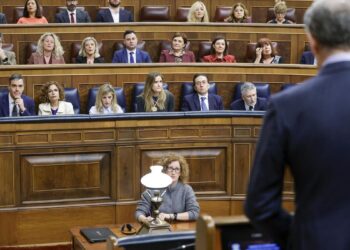 Sánchez aísla a Feijóo de su política exterior pese a la crisis por Trump y aleja pactos de Estado en defensa