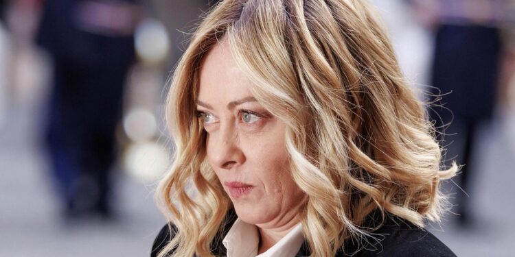 El Gobierno italiano, contra las cuerdas en el Parlamento por haber dejado escapar al miliciano libio buscado por el CPI