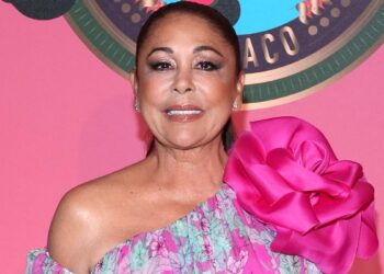 La cifra millonaria que Isabel Pantoja podría recibir por contar su vida en un documental