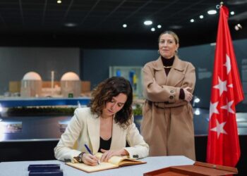 Ayuso asegura que el cierre de Almaraz llegará incluso a ‘comprometer la seguridad nacional’