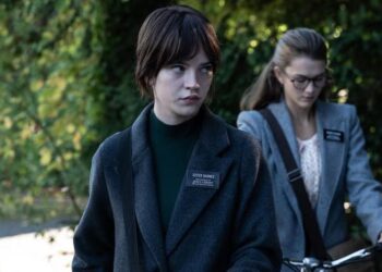 Quién es Sophie Thatcher, la nueva reina del terror que solo piensa en abdicar