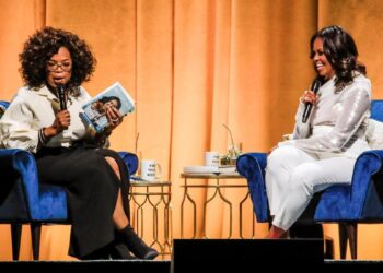 Los clubs de lectura de famosos, un negocio millonario