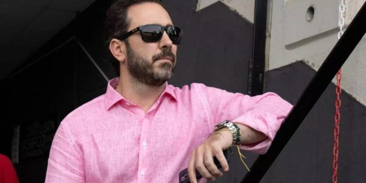 La Guardia Civil se incauta de tres rifles, dos coches pick up, cinco quads y un buggy en la casa que el socio de Aldama tiene en Cáceres