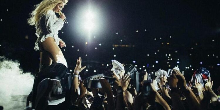 Contradicciones de los Grammy: distinguen el desafío de Beyoncé y premian a los Beatles por la mejor interpretación rock de 2024