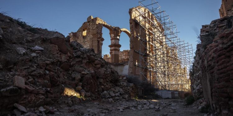 La segunda muerte de Belchite: las ruinas entran en la lista de 25 enclaves históricos del mundo en riesgo de desaparecer