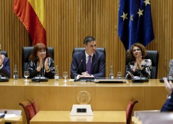 La tributación del salario mínimo abre brechas en el PSOE y algunos ministros piden diálogo a Montero