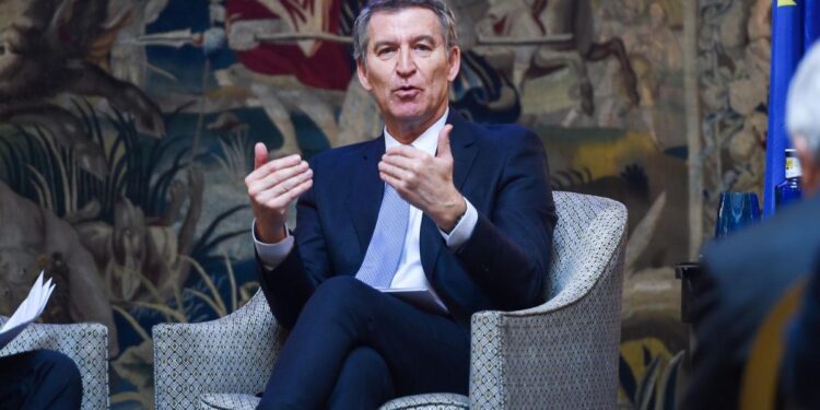 Feijóo ya se mostró en contra de la condonación de la deuda cuando el ministro Montoro (PP) la planteó en 2018